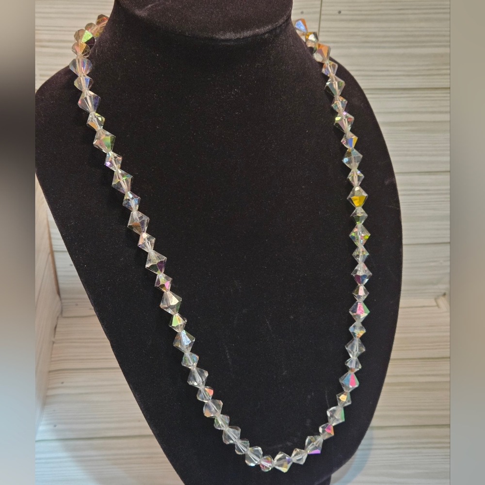Vintage Aurora Borealis Faceted Glass Beaded Necklace Iridescent 29"
